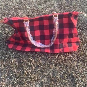 Buffalo plaid weekender